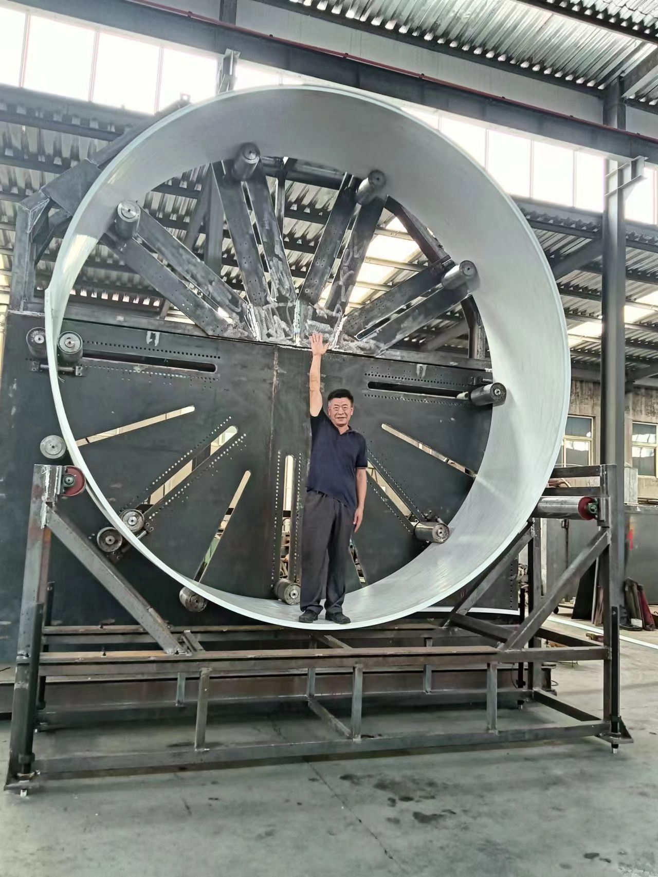大型大直徑PVC纏繞管4米纏繞設備